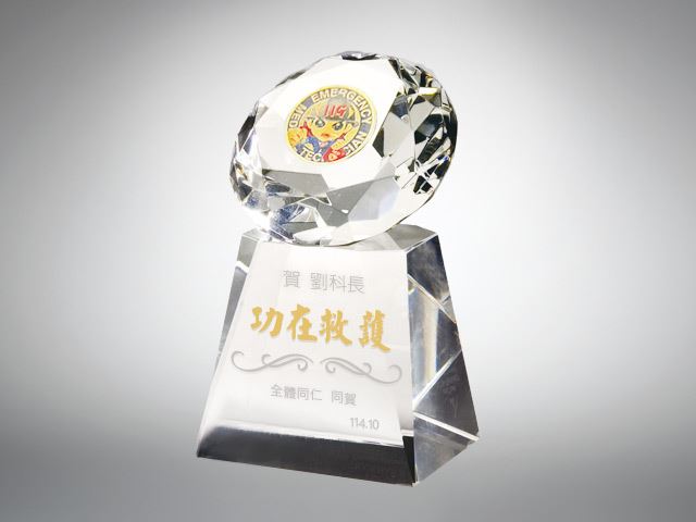 致敬消防弟兄水晶獎座
